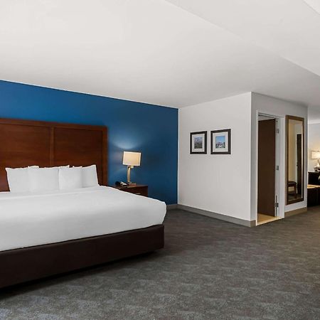 Comfort Inn & Suites Near Tinley Park Amphitheater מראה חיצוני תמונה