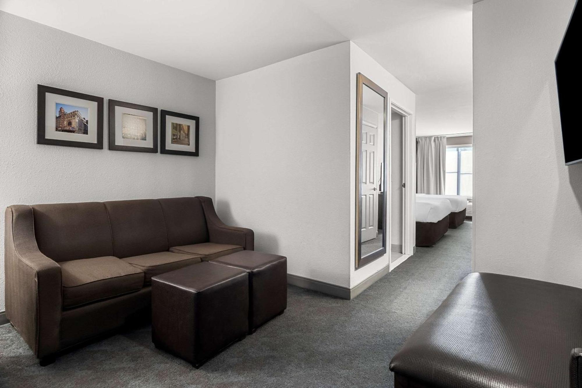 Comfort Inn & Suites Near Tinley Park Amphitheater מראה חיצוני תמונה