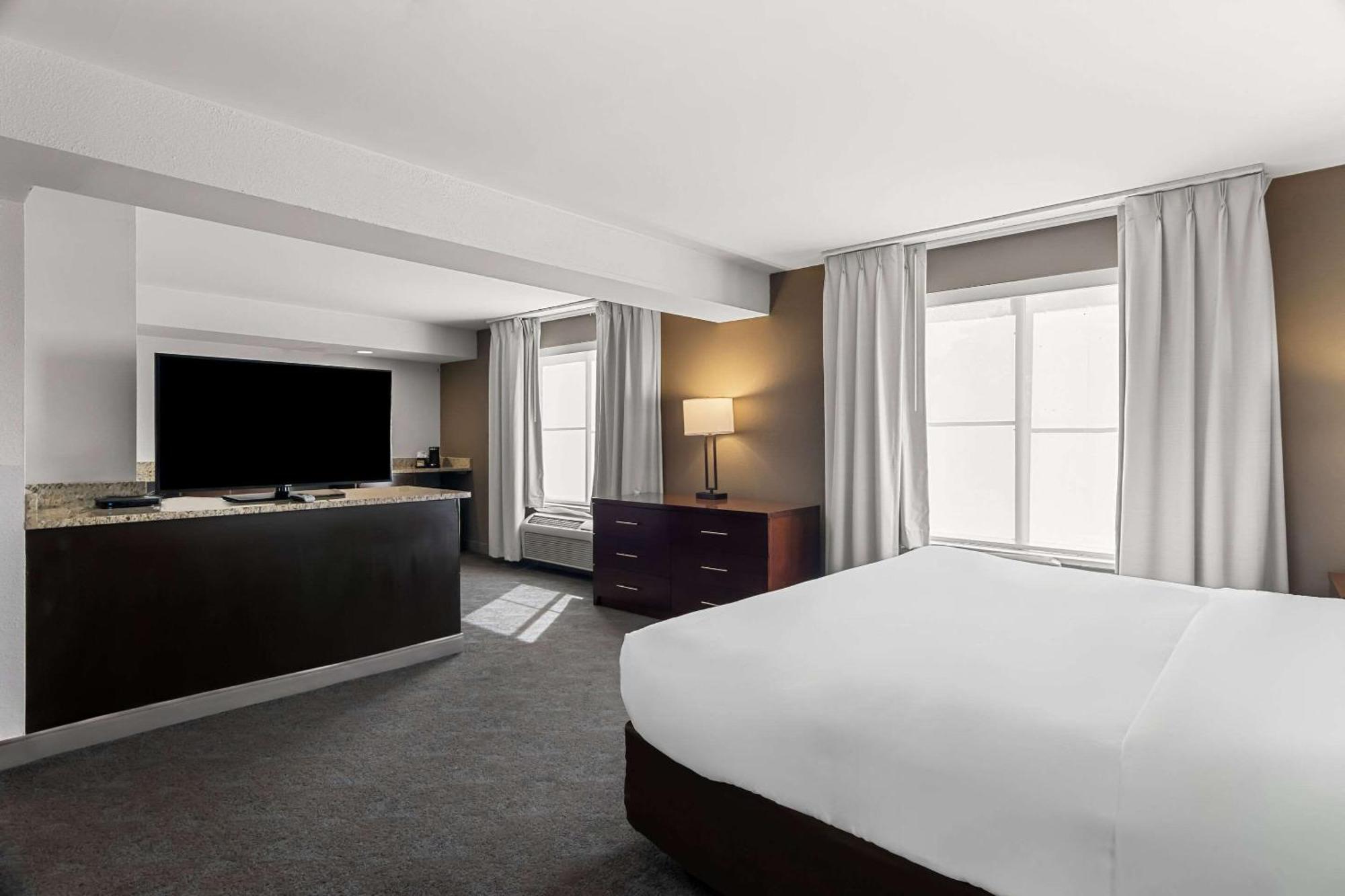 Comfort Inn & Suites Near Tinley Park Amphitheater מראה חיצוני תמונה