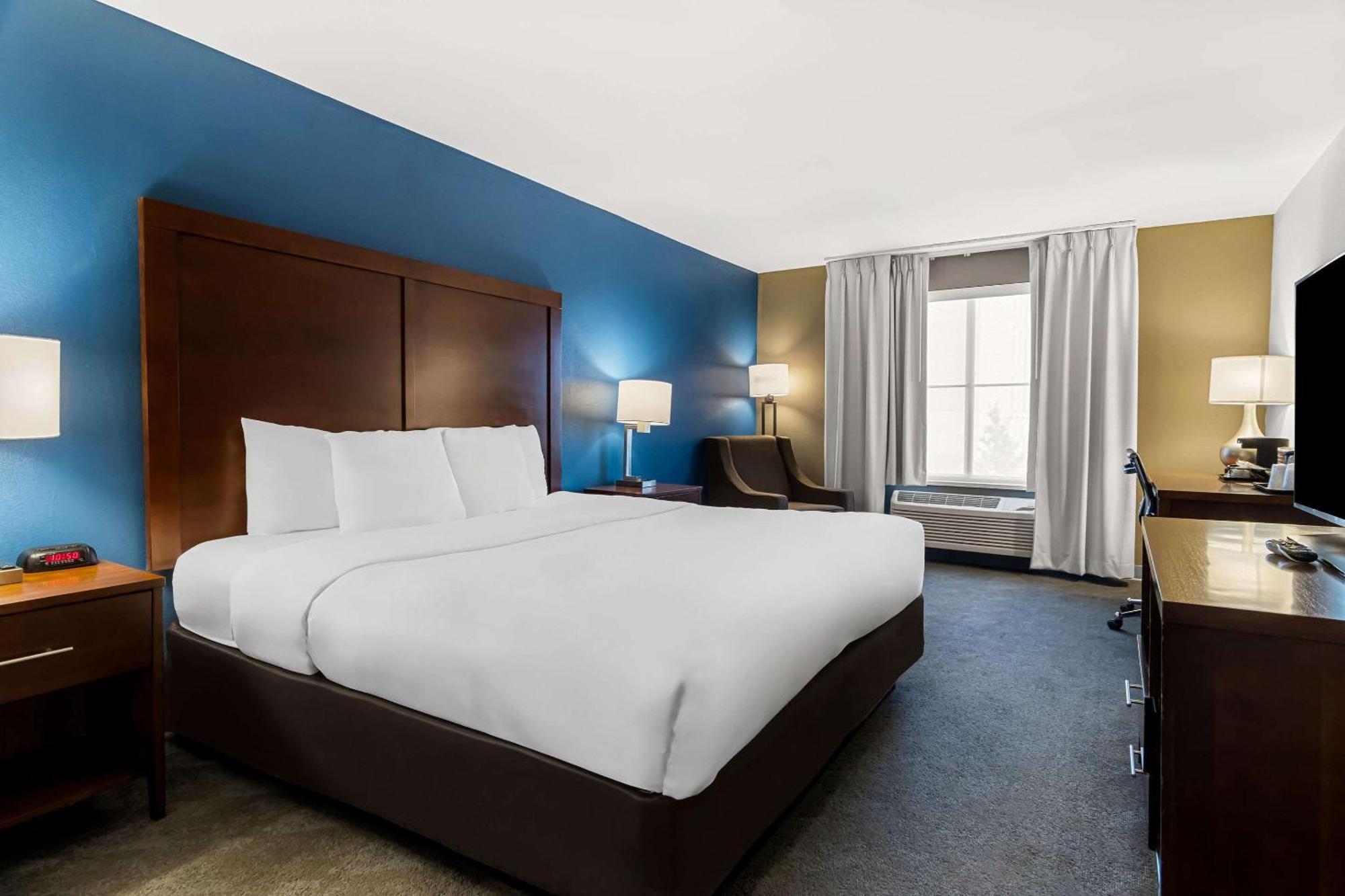 Comfort Inn & Suites Near Tinley Park Amphitheater מראה חיצוני תמונה